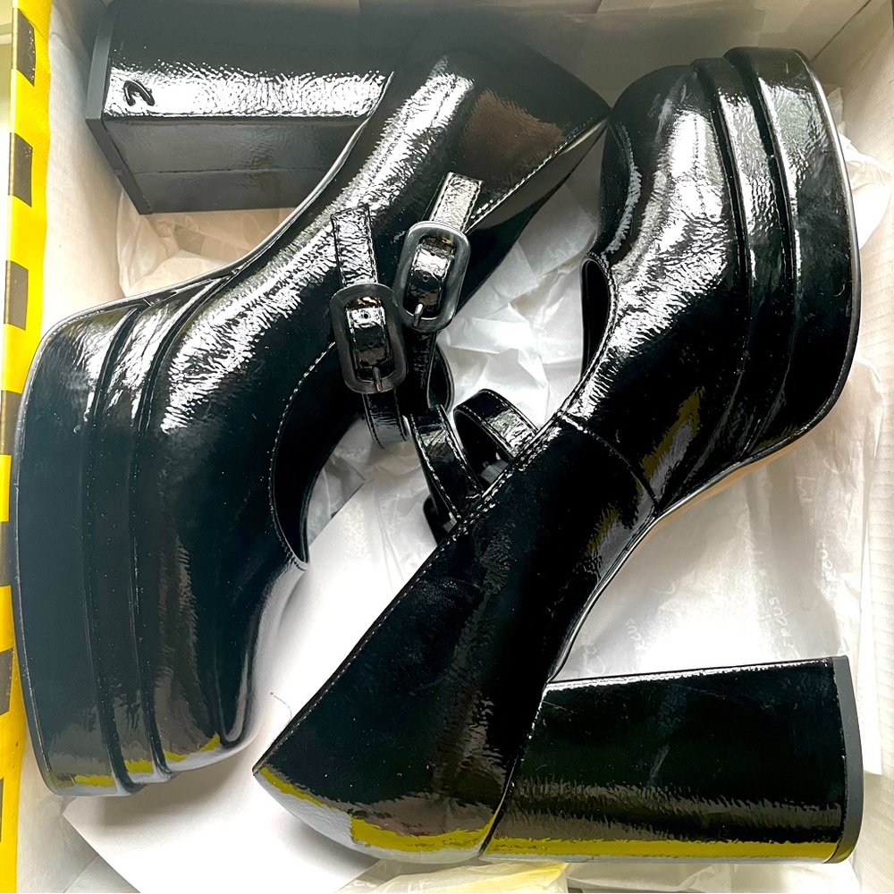 Pepper Platform Heel Circus By Sam Edelman